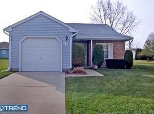17 Taconia Ct, Mount Laurel, NJ