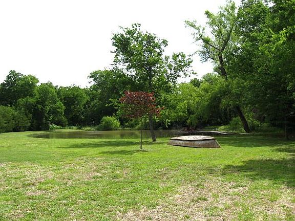 5th image of 517 Westward Dr