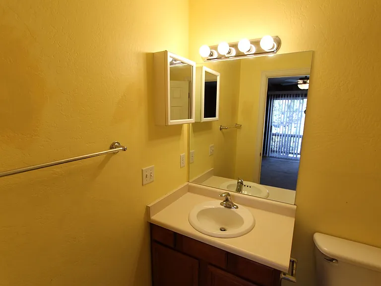 3250 S Litzler Dr — Photo 25