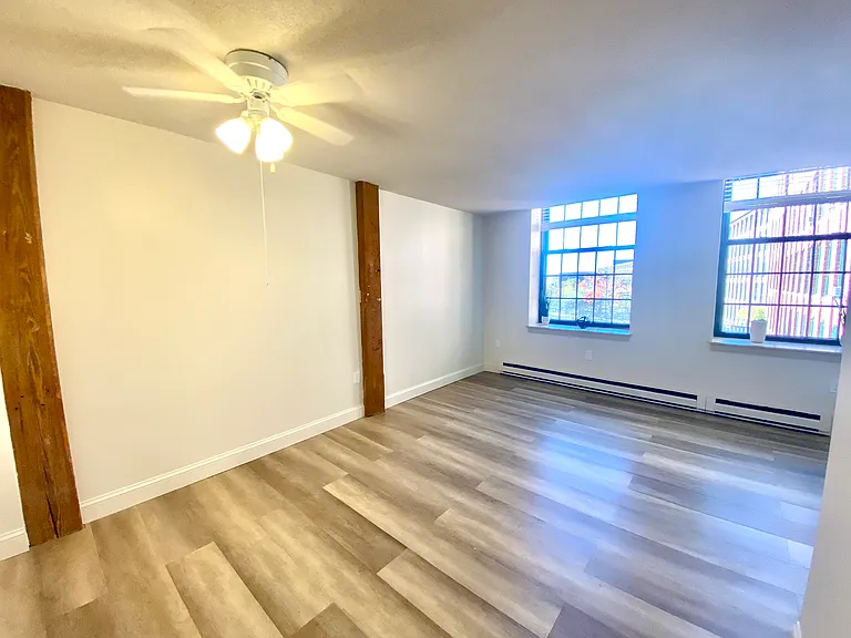 The Apartments at Ames Privilege — Photo 9