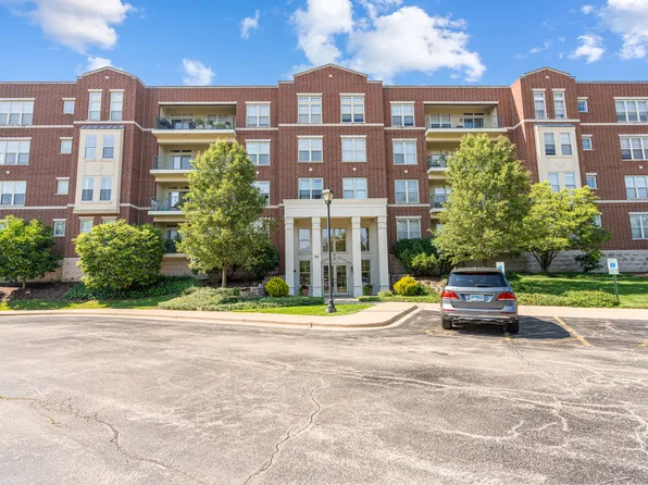 720 Prestwick Ln Unit 404, Wheeling, IL 60090