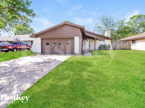 4427 Ravine Dr, Friendswood, TX 77546