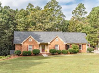 3180 Rock Quarry Dr, Buford, GA 30519