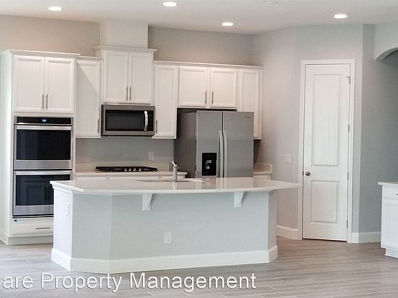 3rd image of 7543 Tangerine Knoll Loop