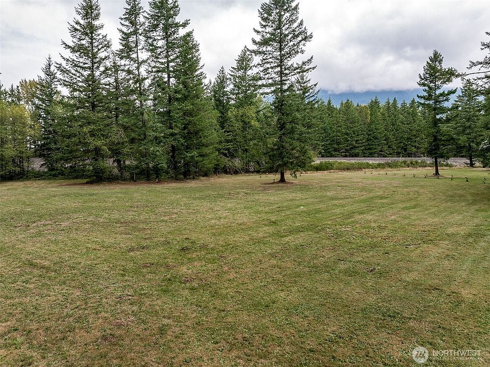 1st image of 30810 Cumberland Kanaskat Road SE