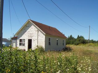 1109N N Gulliver Rd, Gulliver, MI 49840