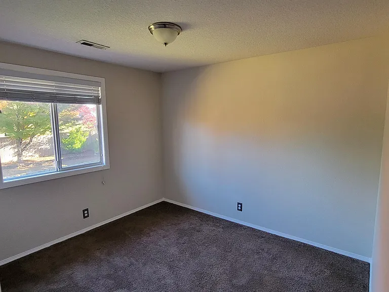 8394 SW 160th Ave — Photo 13