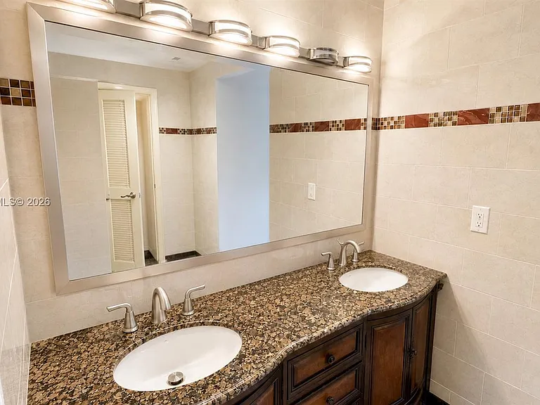 9801 Collins Ave #3U — Photo 18