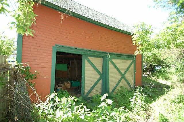 2nd image of 3233 Pillsbury Avenue S