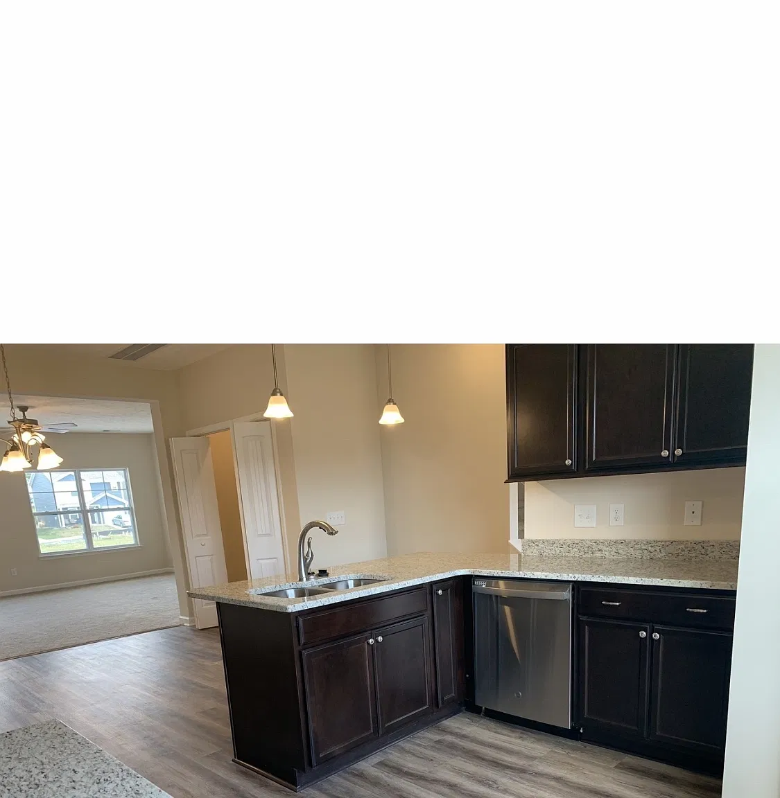 4 bed, 3.5 bath, 2064 sqft, $2,300 — Photo 1