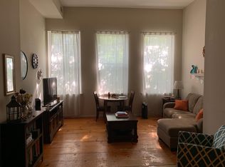 308 York Ave, Philadelphia, PA 19106