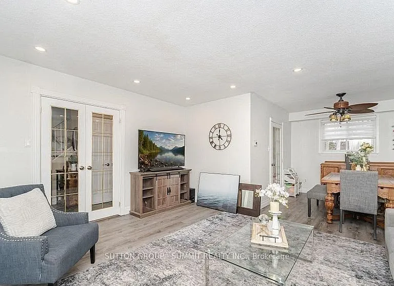19 Jasper Cres #UPPER — Photo 7