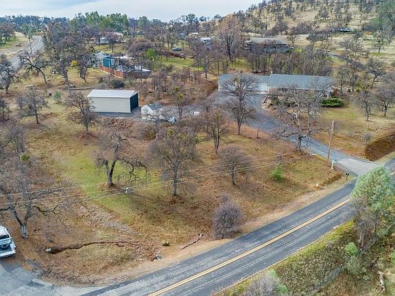 2nd image of 13933 Cadena Way