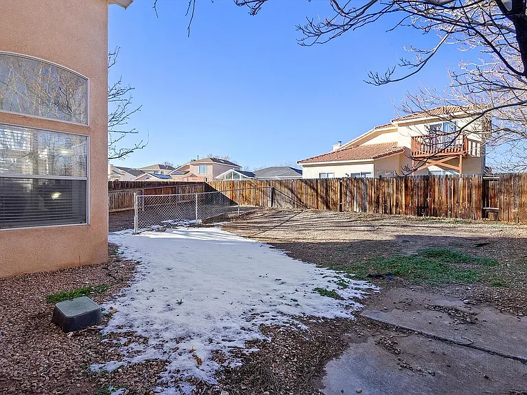 4805 Mesa Prieta Ct NW — Photo 16