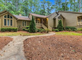 8031 Grey Oak Dr, Raleigh, NC 27615