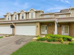 3856 Pathfinder Ln, Joliet, IL 60435