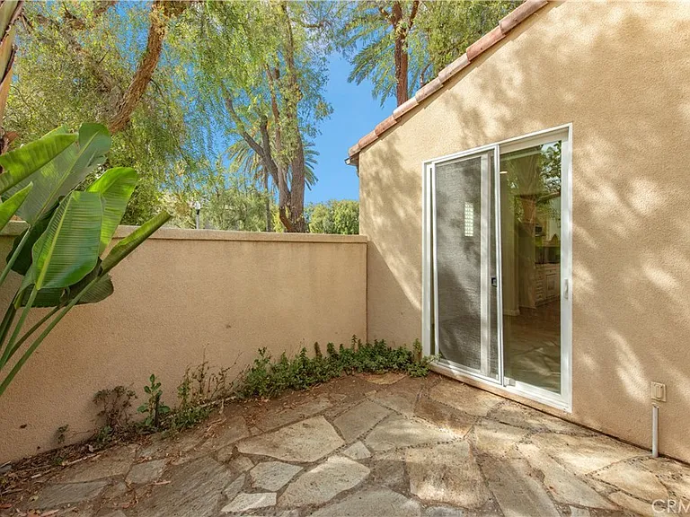76 Great Lawn — Photo 25