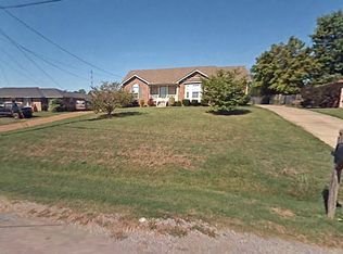 1049 Mitchell Rd, Nashville, TN 37206