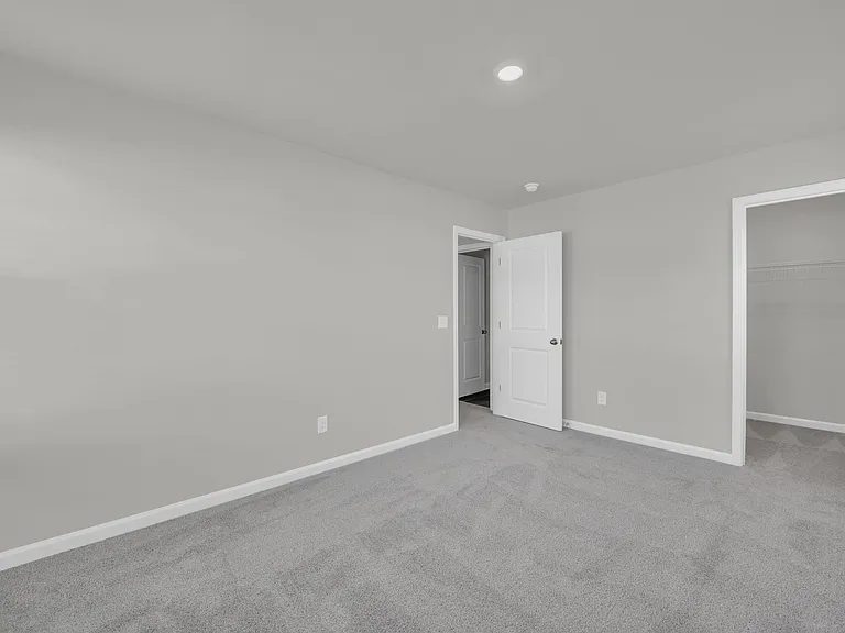 246 Arnette Dr — Photo 13