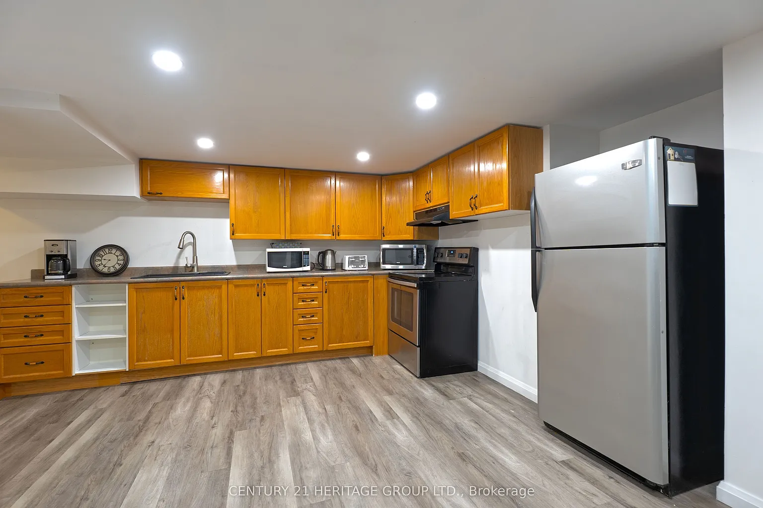 66 Fern Valley Cres photo 1