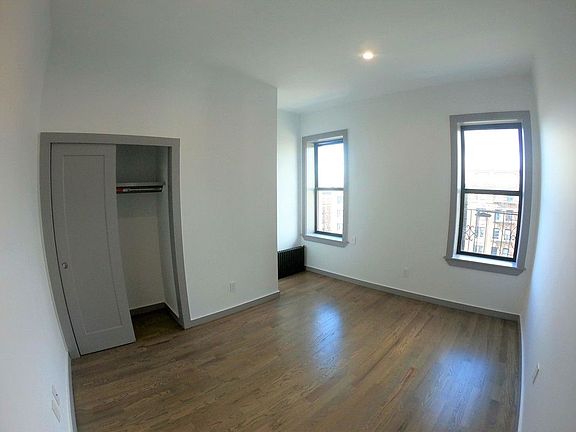 5th image of 560 W 163rd St #66
