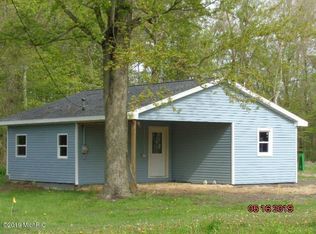5568 Paw Paw Lake Rd, Coloma, MI 49038