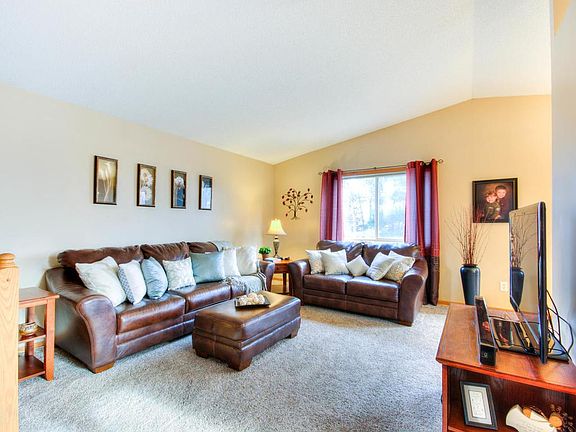 2nd image of 15227 Germanium Cir NW