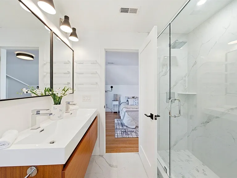 28 Cherry St #28 — Photo 30