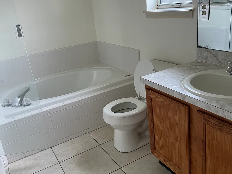 5374 Lacy Jane Way — Photo 5