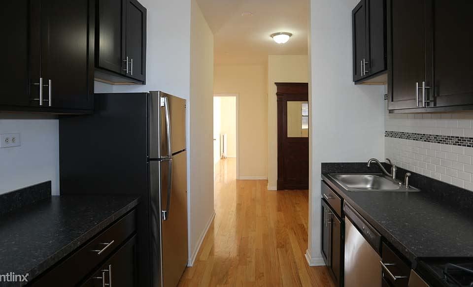 1002-W-Irving-Park-Unit-5-