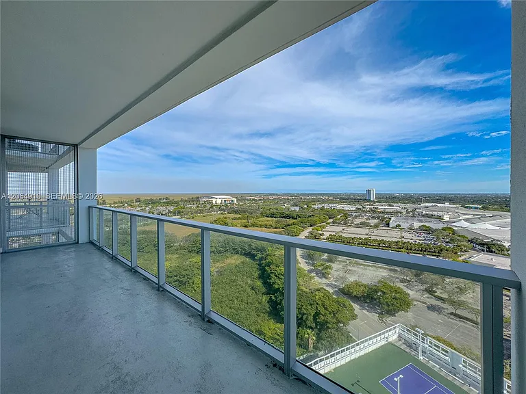 2000 Metropica Way #2009 — Photo 42