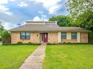 2755 Rollingdale Ln, Farmers Branch, TX 75234