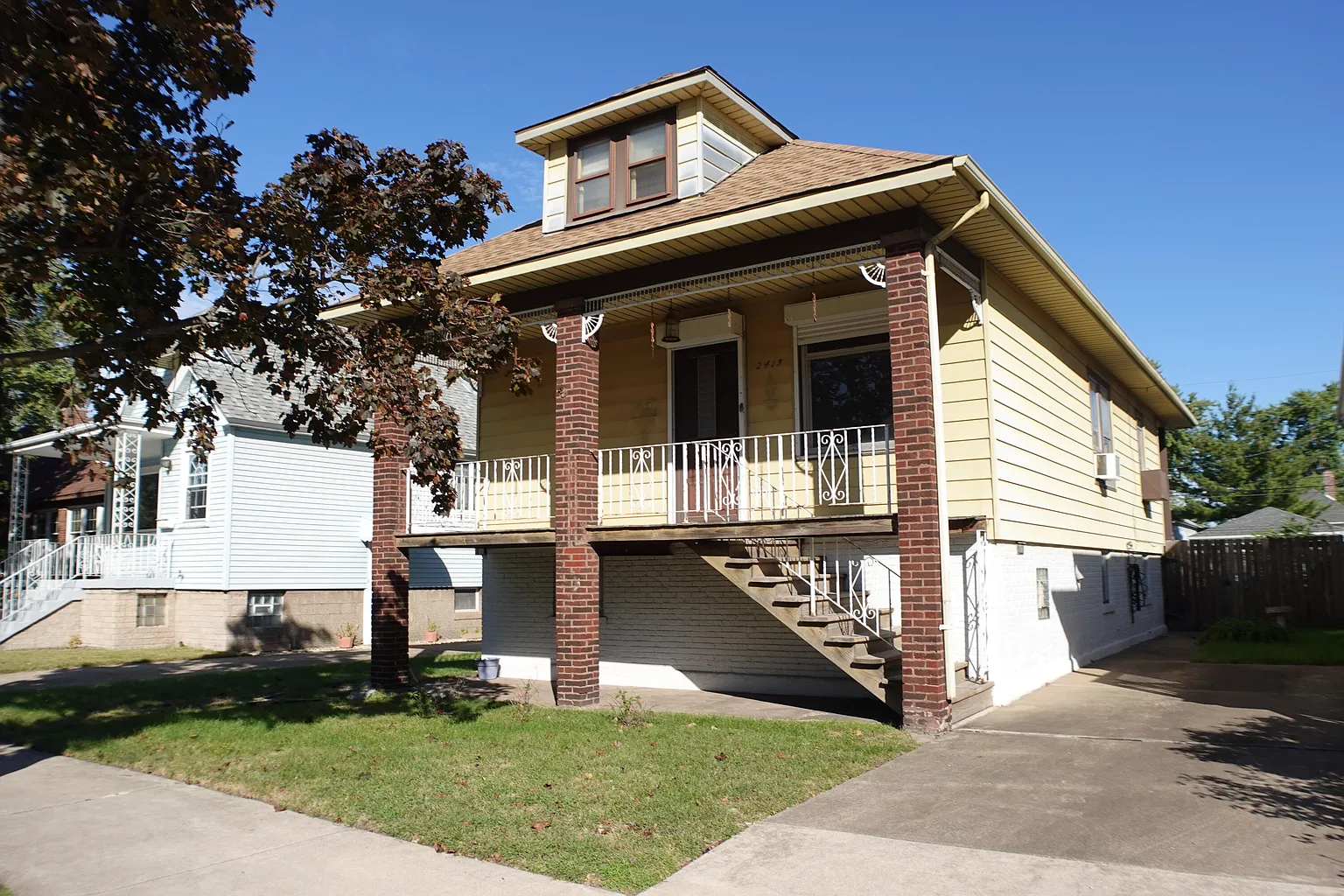 2419 New York Ave photo 1
