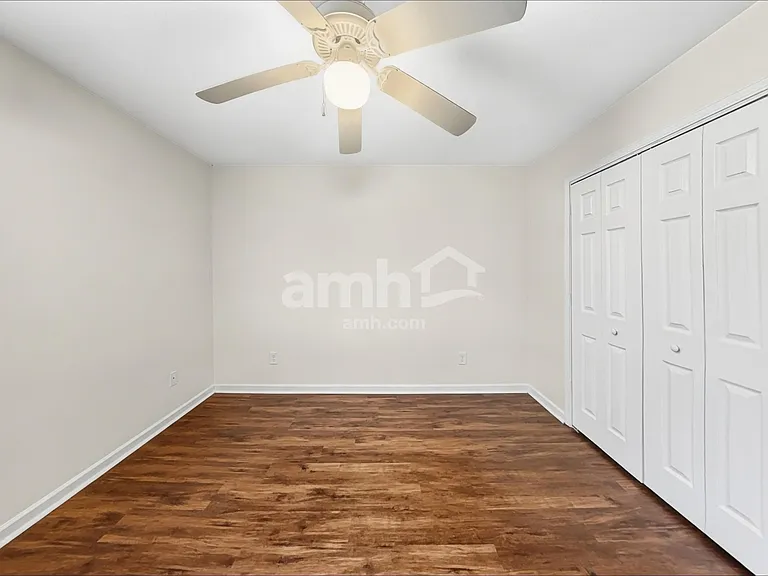 5899 Culloden Ct — Photo 8