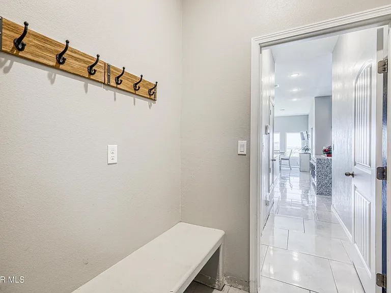 2375 Enchanted Peaks Ln — Photo 34