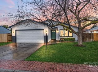 512 W Cobblestone Pl, Nampa, ID 83651