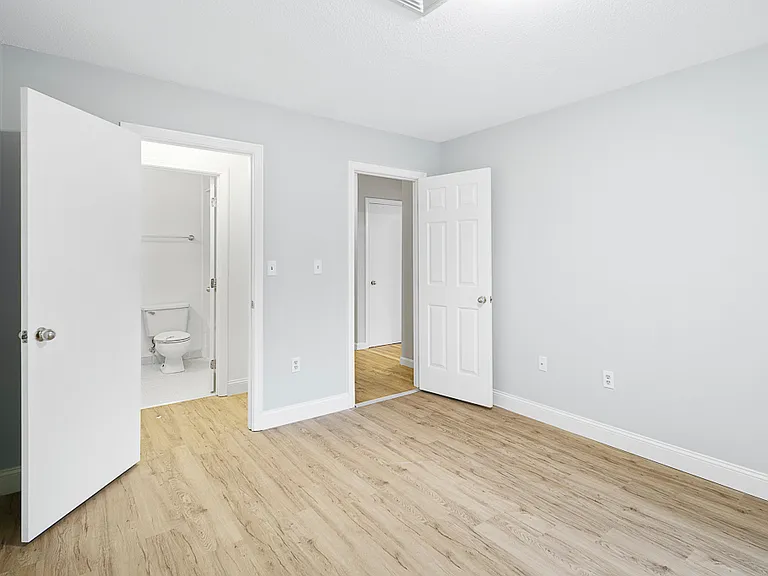 622 Boston Ave #7E — Photo 12