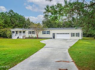 112 Patsy Ln, Hubert, NC 28539