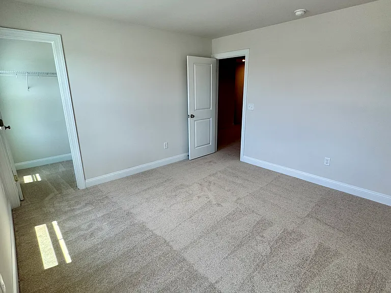 7453 Linda Vista Ln — Photo 29