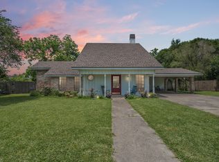 109 Pigeon Loop, Lafayette, LA 70508