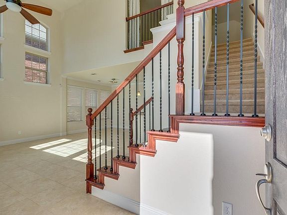 4th image of 3409 Porter Creek Dr