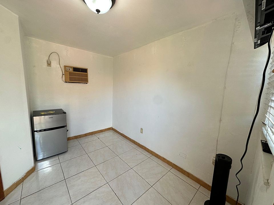 1st image of 4840 NW 191st St