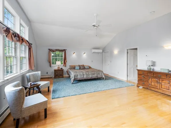 3 Birchwood Drive, Derry, NH 03038