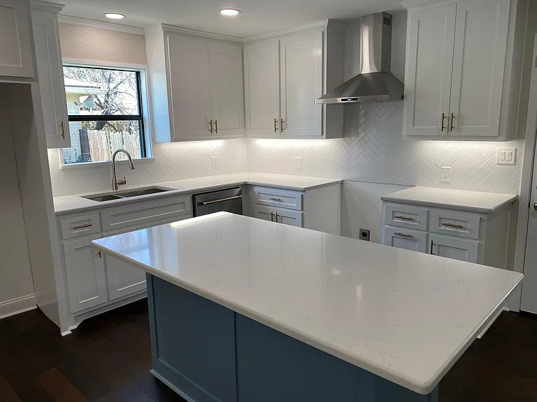 5412 Fursman Ave — Photo 2