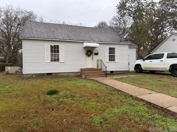 126 S Harrison St, Dewitt, AR 72042