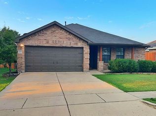 10535 Highland Ridge Rd, Fort Worth, TX 76108