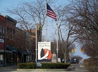 109 Superior St, South Haven, MI 49090