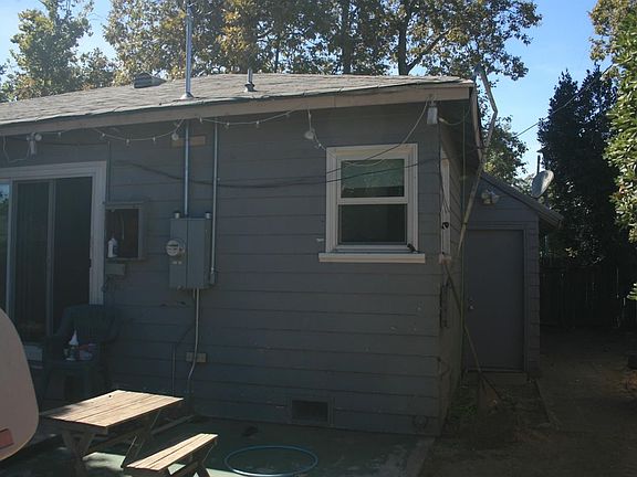 3rd image of 3719 39th St