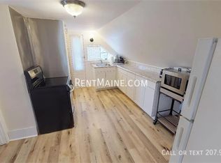 88 Norfolk St APT 3, Bangor, ME 04401