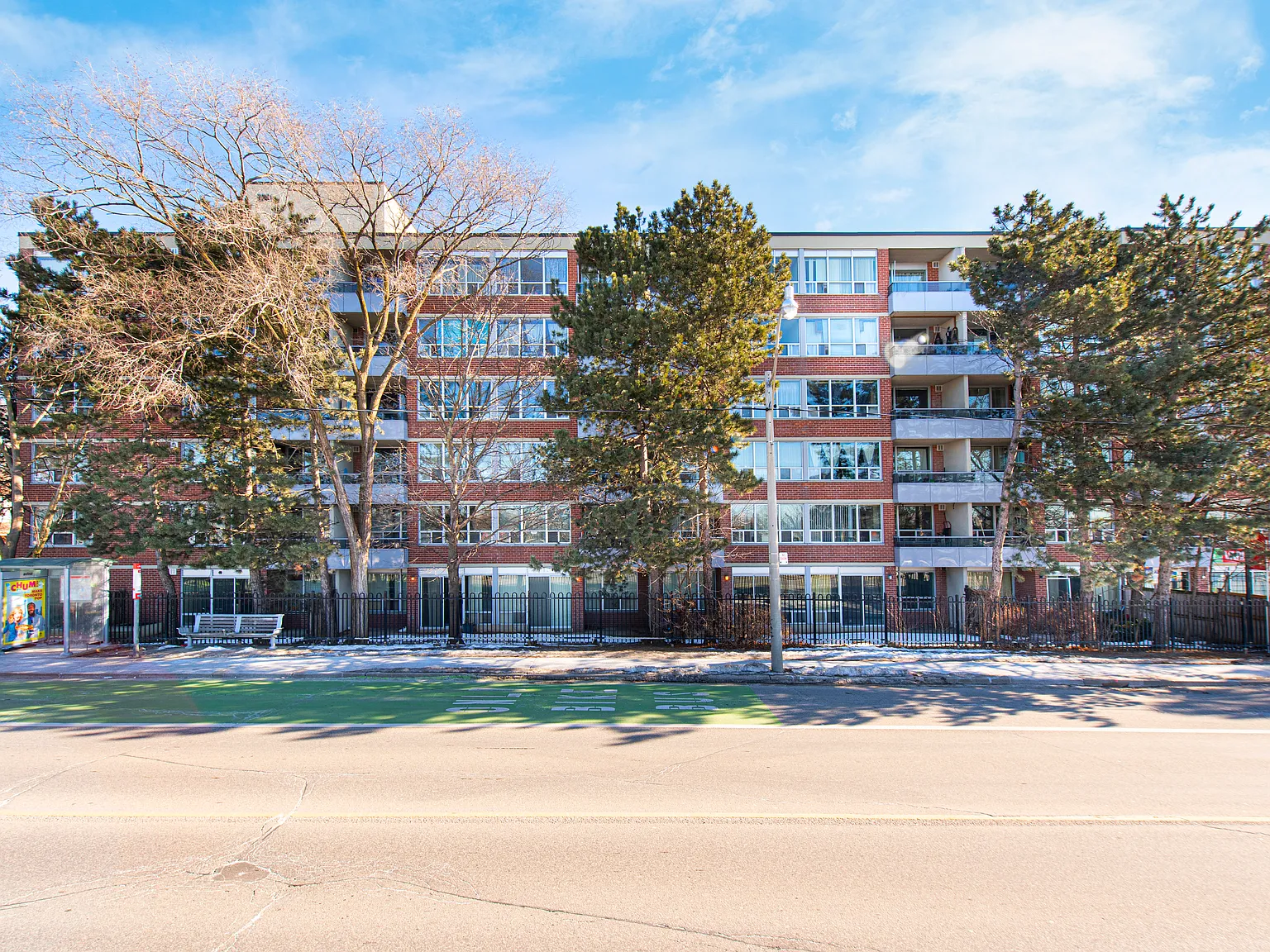 Green Meadows Apartments — Photo 4